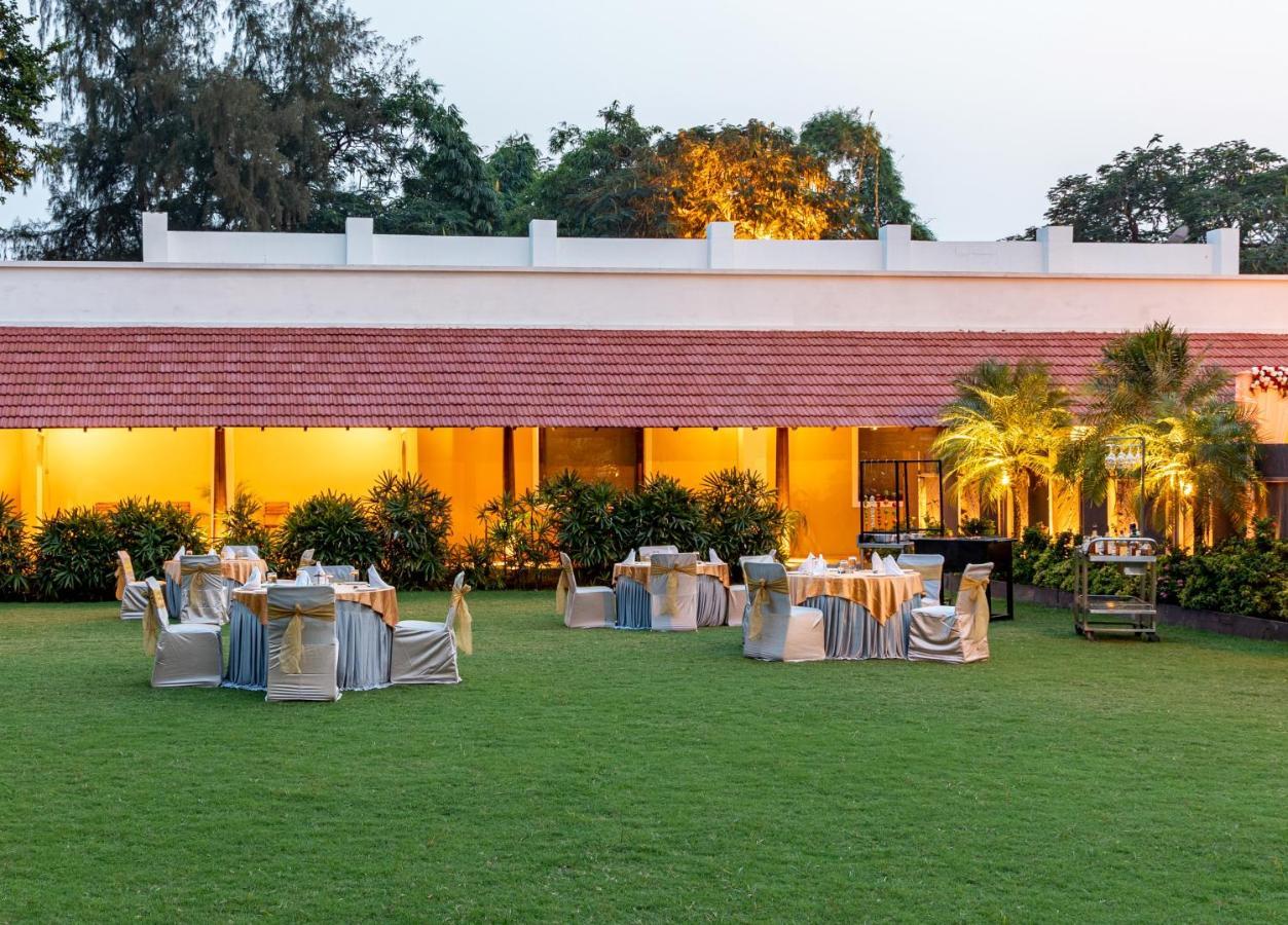 Kwality'S Motel Shiraz Bhopal Buitenkant foto