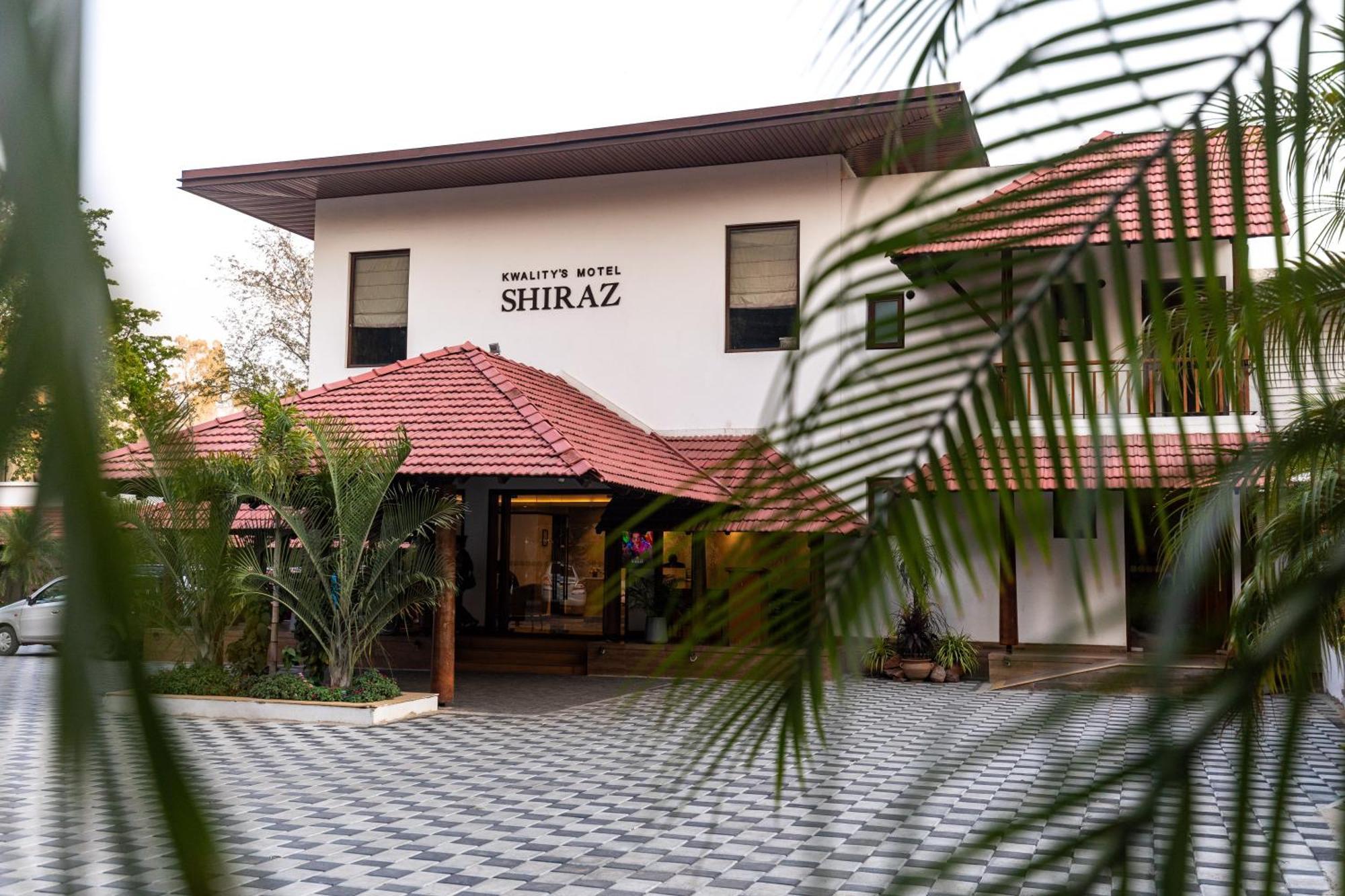 Kwality'S Motel Shiraz Bhopal Buitenkant foto
